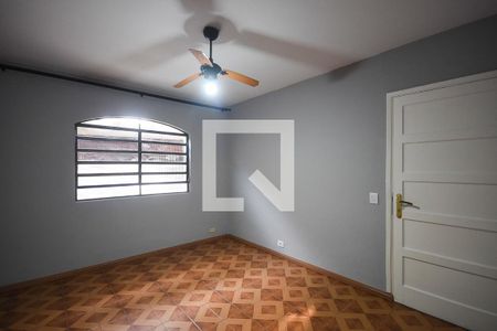 Sala de casa para alugar com 2 quartos, 97m² em Campo Limpo, São Paulo