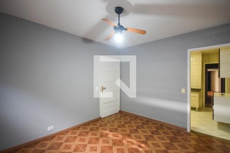 Sala de casa para alugar com 2 quartos, 97m² em Campo Limpo, São Paulo