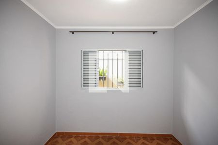 Quarto de casa para alugar com 2 quartos, 97m² em Campo Limpo, São Paulo
