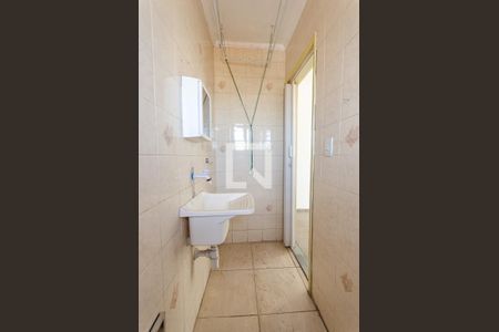 Banheiro de casa para alugar com 1 quarto, 30m² em Vila Pirituba, São Paulo