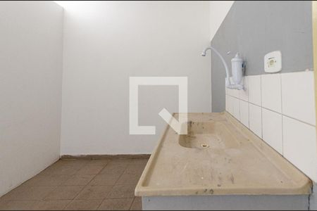 Casa para alugar com 30m², 1 quarto e sem vaga Casa para alugar com 30m², 1 quarto e sem vagaCozinha