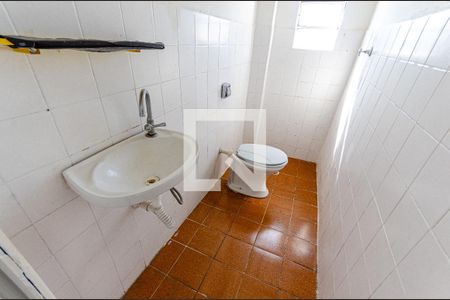 Banheiro de casa para alugar com 1 quarto, 30m² em Vila Pirituba, São Paulo