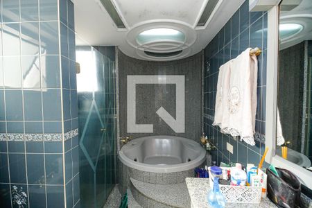 Apartamento à venda com 574m², 4 quartos e 4 vagasBanheiro Suíte 3