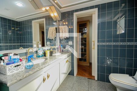 Apartamento à venda com 574m², 4 quartos e 4 vagasBanheiro Suíte 3