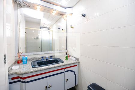 Apartamento à venda com 574m², 4 quartos e 4 vagasBanheiro Suíte 2