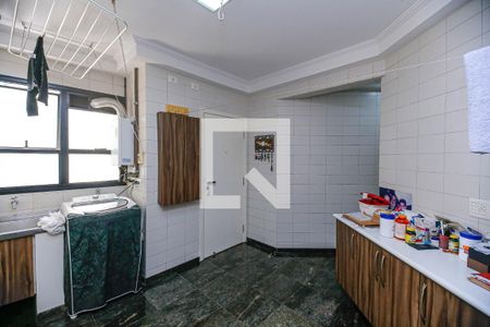 Apartamento à venda com 574m², 4 quartos e 4 vagasÁrea de Serviço