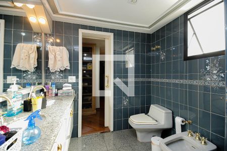 Apartamento à venda com 574m², 4 quartos e 4 vagasBanheiro Suíte 3