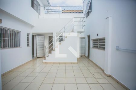 Quintal de casa à venda com 6 quartos, 316m² em Planalto Paulista, São Paulo