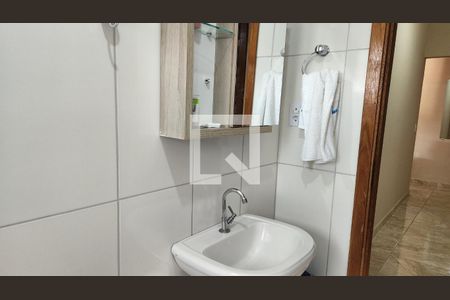 Casa à venda com 80m², 2 quartos e 3 vagasBanheiro