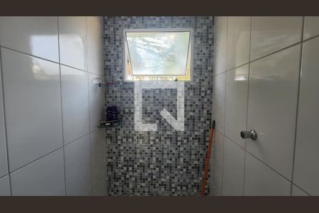 Casa à venda com 80m², 2 quartos e 3 vagasBanheiro