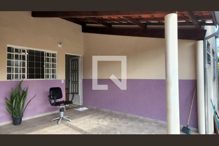 Casa à venda com 80m², 2 quartos e 3 vagasÁrea Externa