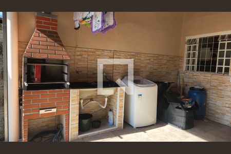 Casa à venda com 80m², 2 quartos e 3 vagasÁrea Externa
