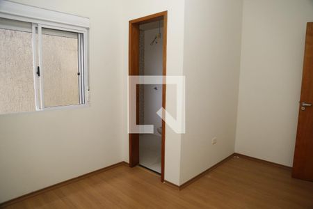 Suíte 1 de casa à venda com 3 quartos, 130m² em Vila Palmeiras, São Paulo