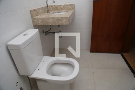 Casa à venda com 130m², 3 quartos e 3 vagasBanheiro da Suíte 3