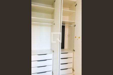 Apartamento à venda com 69m², 3 quartos e 1 vagaQuarto 2