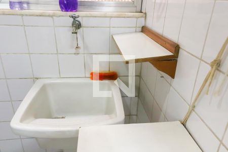 Apartamento à venda com 69m², 3 quartos e 1 vagaÁrea de Serviço
