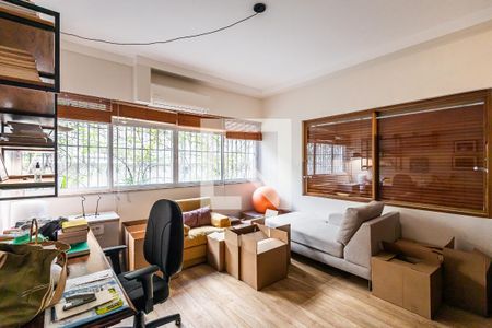 Apartamento para alugar com 135m², 1 quarto e 1 vagaEscritório