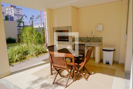 Apartamento para alugar com 34m², 2 quartos e sem vagaÁrea comum - Churrasqueira