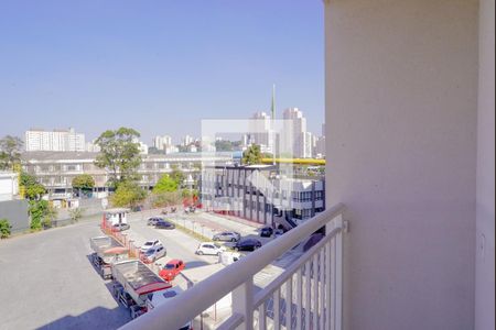 Apartamento para alugar com 34m², 2 quartos e sem vagaVaranda