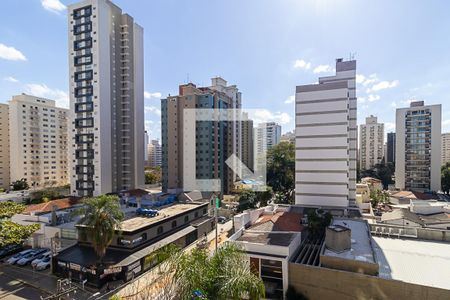 Apartamento à venda com 240m², 3 quartos e 3 vagasVista da suíte 1