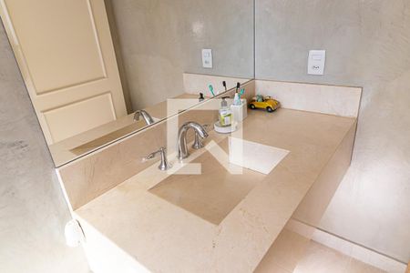 Apartamento à venda com 240m², 3 quartos e 3 vagasBanheiro da suíte 3