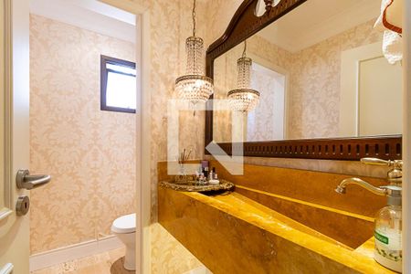 Lavabo de apartamento à venda com 3 quartos, 240m² em Cambuí, Campinas