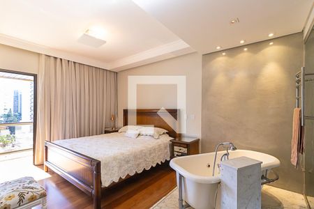 Apartamento à venda com 240m², 3 quartos e 3 vagasQuarto da suíte 1