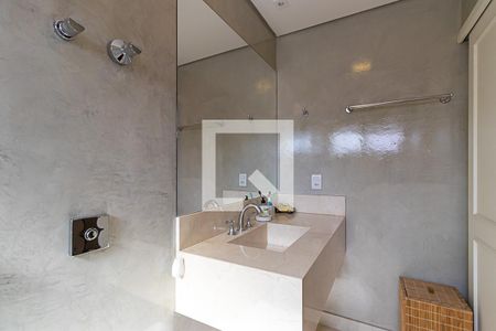 Apartamento à venda com 240m², 3 quartos e 3 vagasBanheiro da suíte 3