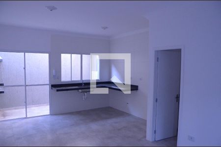 Casa à venda com 67m², 2 quartos e 1 vagaCozinha