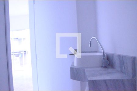 Casa à venda com 67m², 2 quartos e 1 vagaLavabo