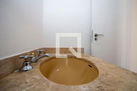 Apartamento para alugar com 160m², 3 quartos e 2 vagasLavabo