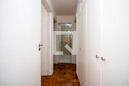 Apartamento para alugar com 160m², 3 quartos e 2 vagasCorredor dos Quartos