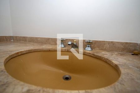 Apartamento para alugar com 160m², 3 quartos e 2 vagasLavabo