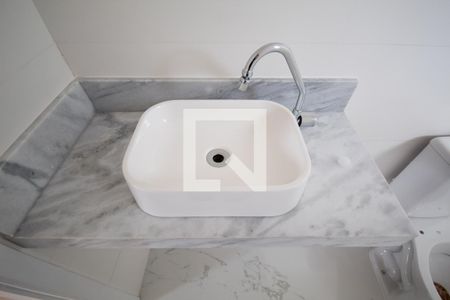 Casa de condomínio à venda com 67m², 2 quartos e 1 vagaBanheiro