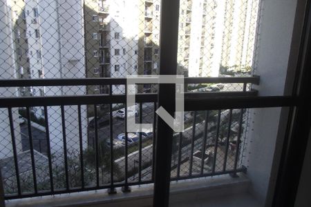 Sacada de apartamento para alugar com 2 quartos, 54m² em Del Castilho, Rio de Janeiro