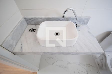 Casa de condomínio à venda com 67m², 2 quartos e 1 vagaBanheiro