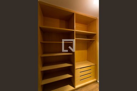 Apartamento à venda com 440m², 4 quartos e 3 vagasBanheiro da Suíte 1