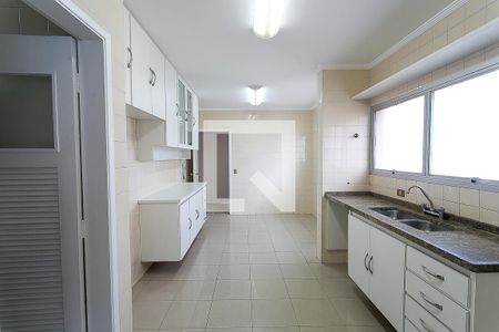 Apartamento à venda com 440m², 4 quartos e 3 vagasCozinha