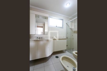 Apartamento à venda com 440m², 4 quartos e 3 vagasBanheiro