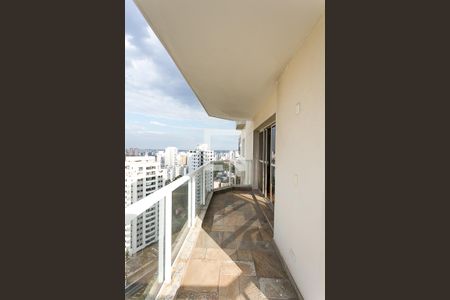 Apartamento à venda com 440m², 4 quartos e 3 vagasVaranda da Sala