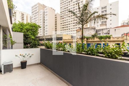 Studio à venda com 77m², 1 quarto e sem vaga Studio à venda com 77m², 1 quarto e sem vagaGarden e Área Privativa