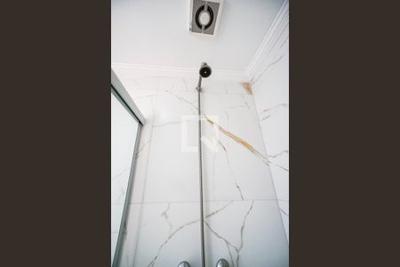 Apartamento para alugar com 65m², 3 quartos e 1 vaga Apartamento para alugar com 65m², 3 quartos e 1 vagaChuveiro