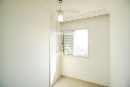 Quarto 01 de apartamento para alugar com 3 quartos, 65m² em Chácara Seis de Outubro, São Paulo