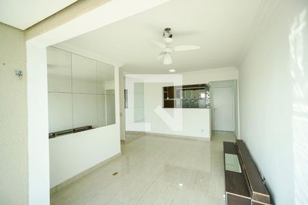 Sala de apartamento para alugar com 3 quartos, 65m² em Chácara Seis de Outubro, São Paulo