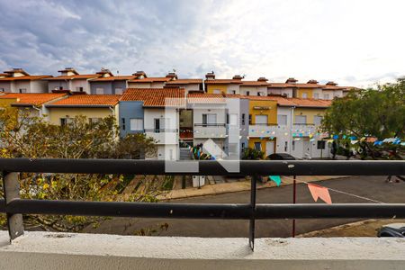 Casa de condomínio para alugar com 91m², 3 quartos e 2 vagasSuíte - varanda - vista