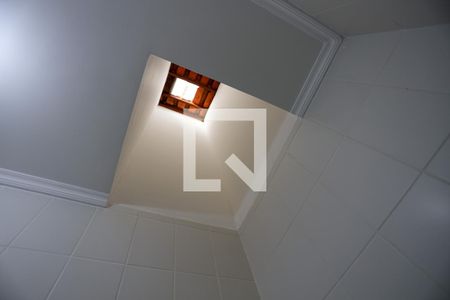 Casa de condomínio para alugar com 91m², 3 quartos e 2 vagasSuíte - banheiro - detalhes