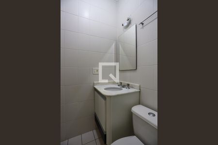 Casa de condomínio para alugar com 91m², 3 quartos e 2 vagasSuíte - banheiro - detalhes