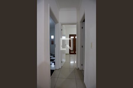 Casa de condomínio para alugar com 91m², 3 quartos e 2 vagasSala - corredor