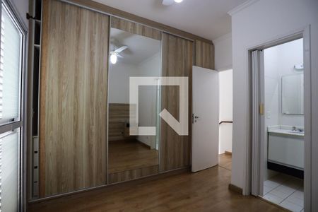 Casa de condomínio para alugar com 91m², 3 quartos e 2 vagasSuíte