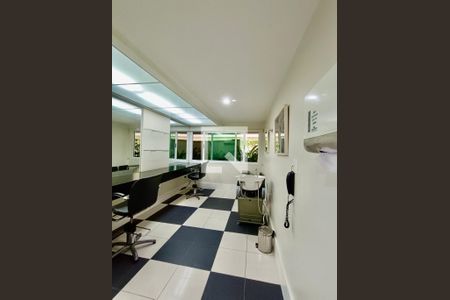 Apartamento à venda com 260m², 2 quartos e 3 vagasÁrea Comum - Playground